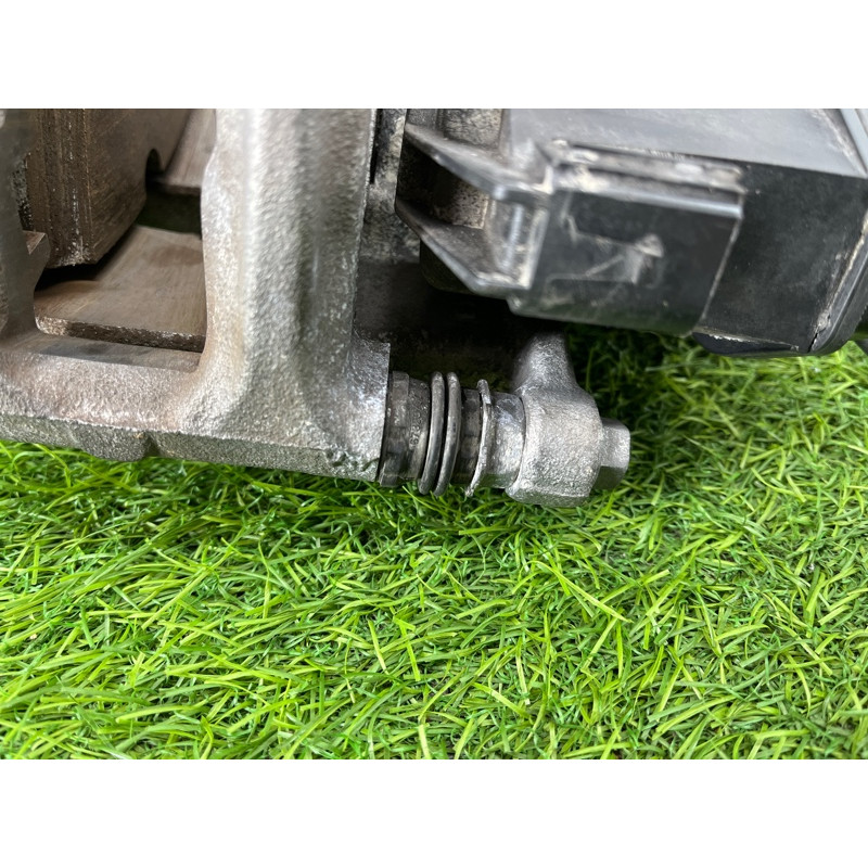 Суппорт тормозной (тормозная система) AUDI Q7 4M 2018 3.0 TFSi 4M0615404A