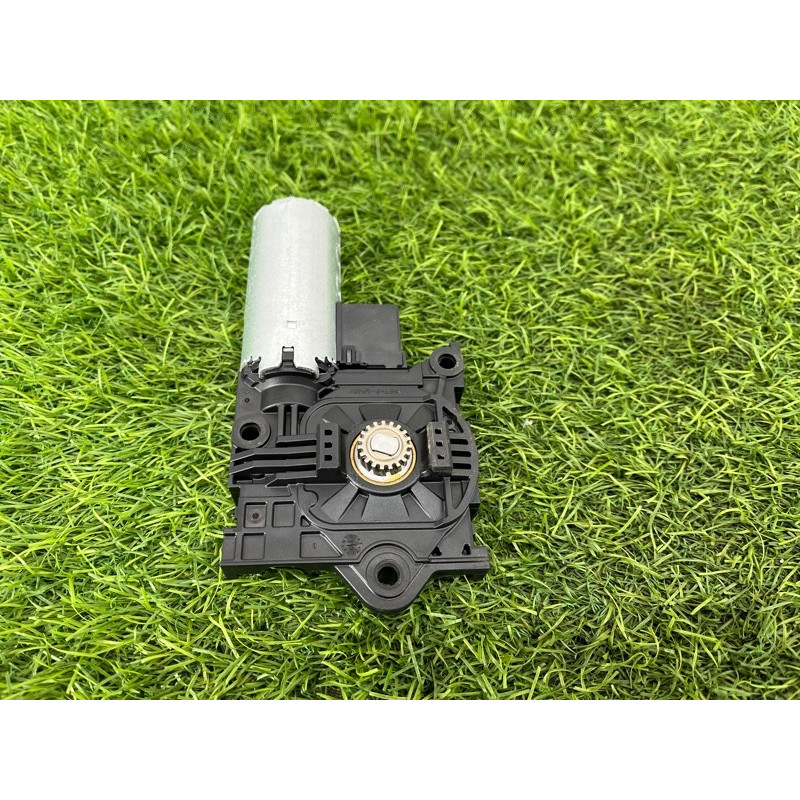 Мотор люка (электрика) AUDI Q7 4M 2018 3.0 TFSi 4M0959591