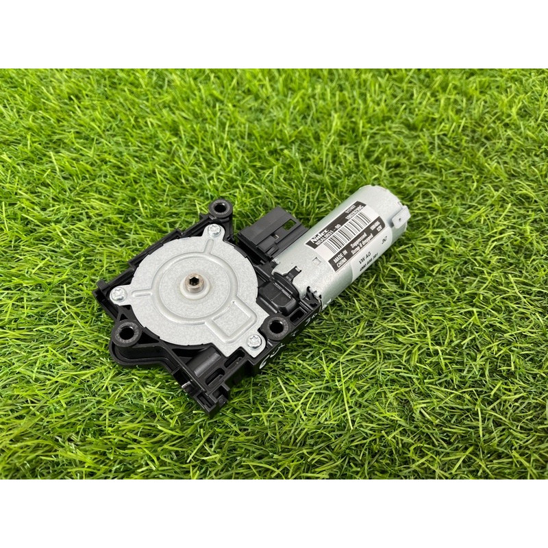 Мотор люка (электрика) AUDI Q7 4M 2018 3.0 TFSi 4M0959591