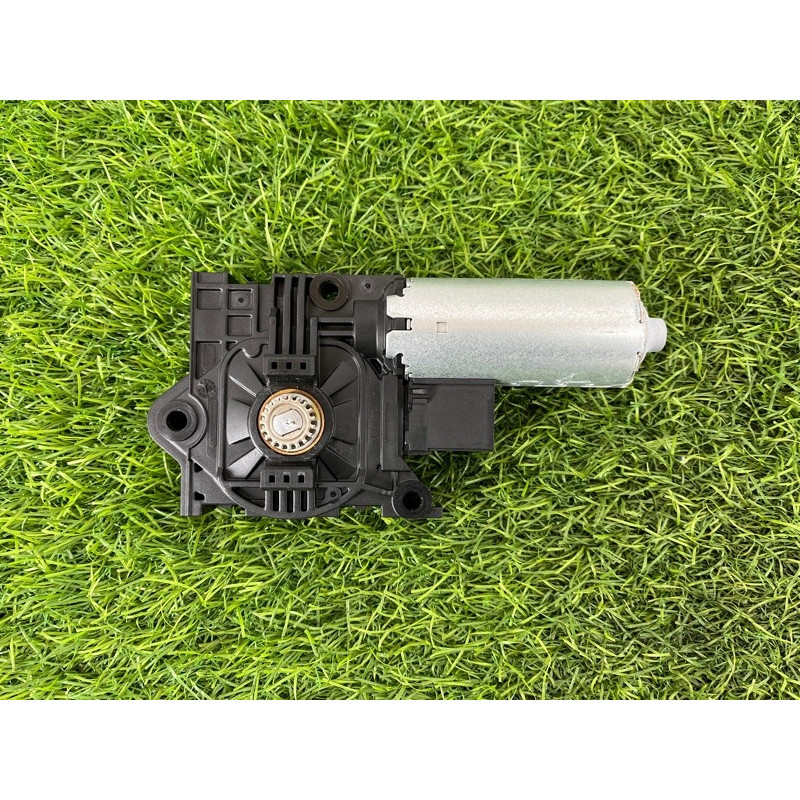 Мотор люка (электрика) AUDI Q7 4M 2018 3.0 TFSi 4M0959591