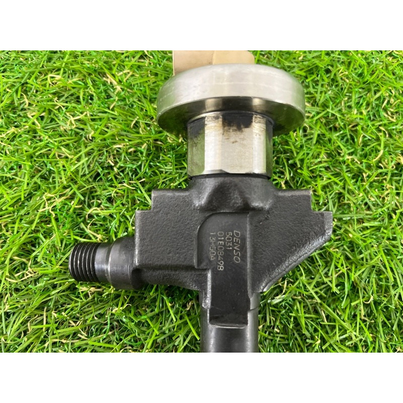 Форсунка топливная (топливная система) Mazda 6 GG 2002 2.0 RF5 13H50A