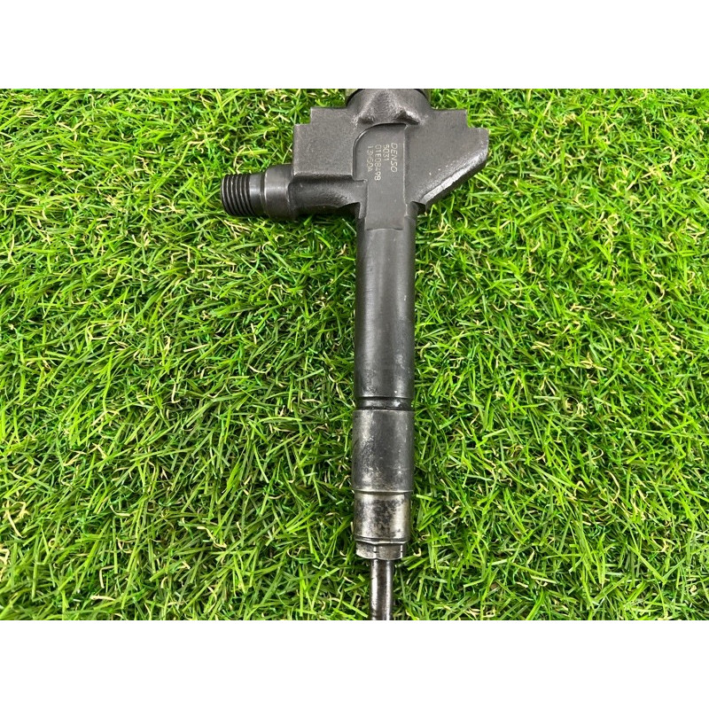 Форсунка топливная (топливная система) Mazda 6 GG 2002 2.0 RF5 13H50A