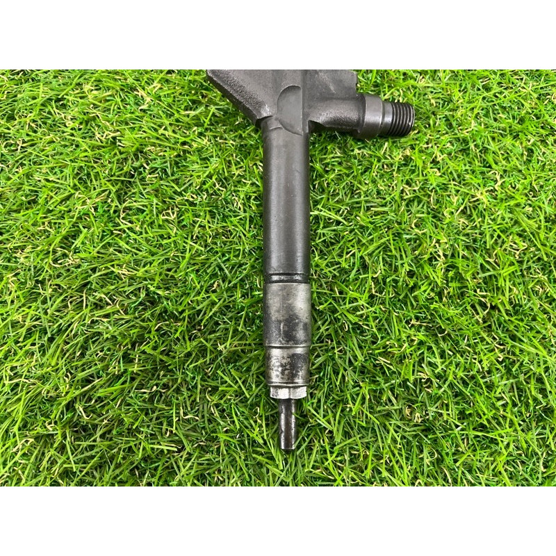 Форсунка топливная (топливная система) Mazda 6 GG 2002 2.0 RF5 13H50A