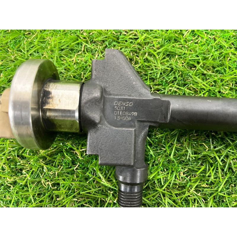 Форсунка топливная (топливная система) Mazda 6 GG 2002 2.0 RF5 13H50A