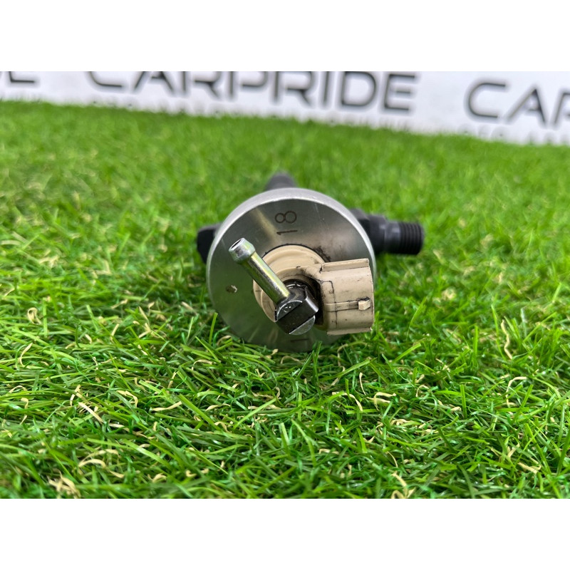 Форсунка топливная (топливная система) Mazda 6 GG 2002 2.0 RF5 13H50A