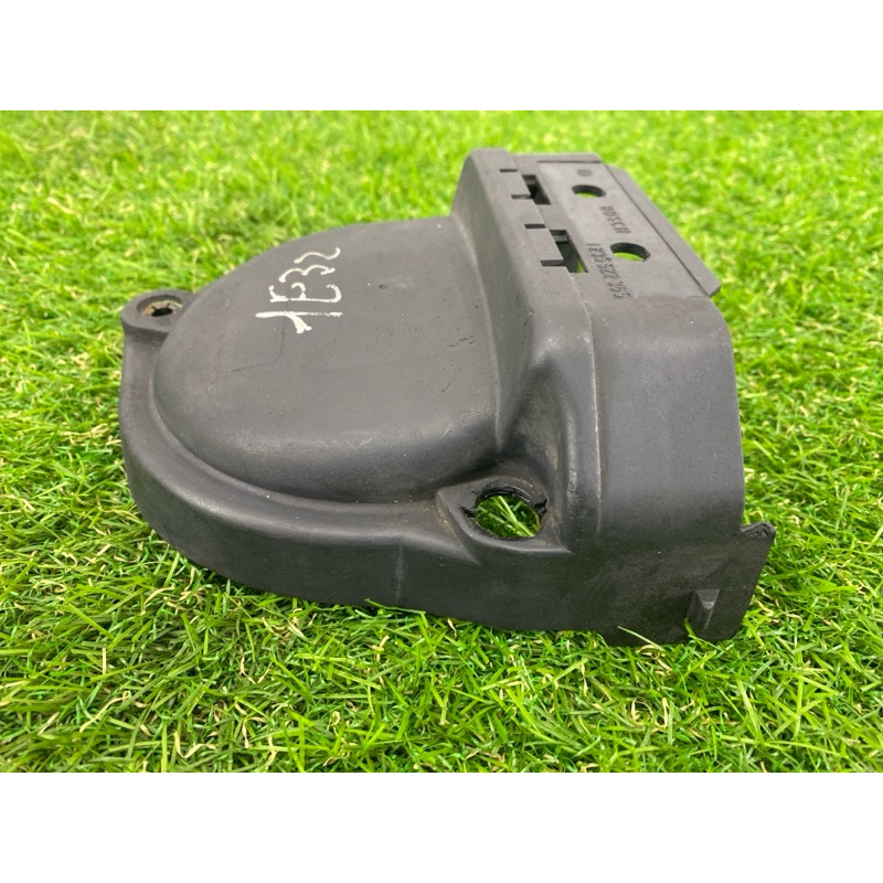 Крышка бегунка (двигатель и элементы) BMW 7-series E32 1990 M70b50 1235522365