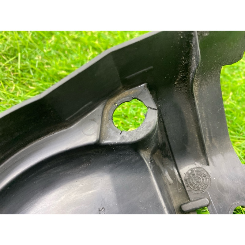 Крышка бегунка (двигатель и элементы) BMW 7-series E32 1990 M70b50 1235522365