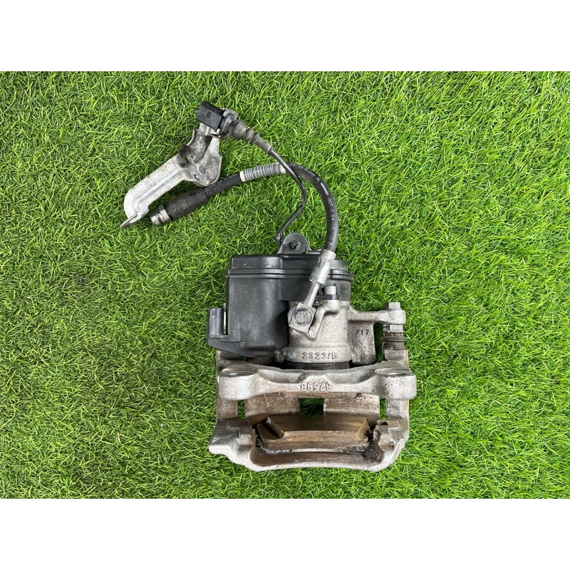 Суппорт тормозной (тормозная система) AUDI Q7 4M 2018 3.0 TFSi 4M0615403A