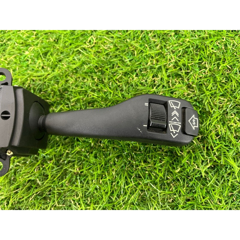 Переключатель дворников (электрика) BMW 5-series E39 61318375407