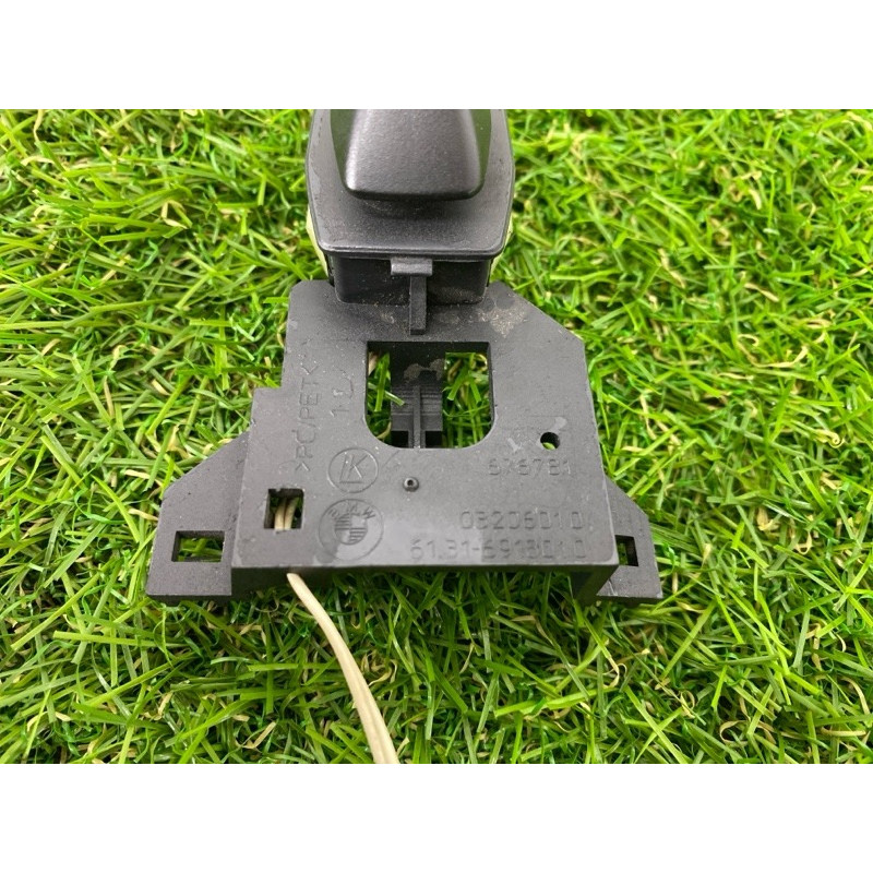 Кнопка регулировки положения руля (электрика / кнопки) BMW 5-series E39 61316918010