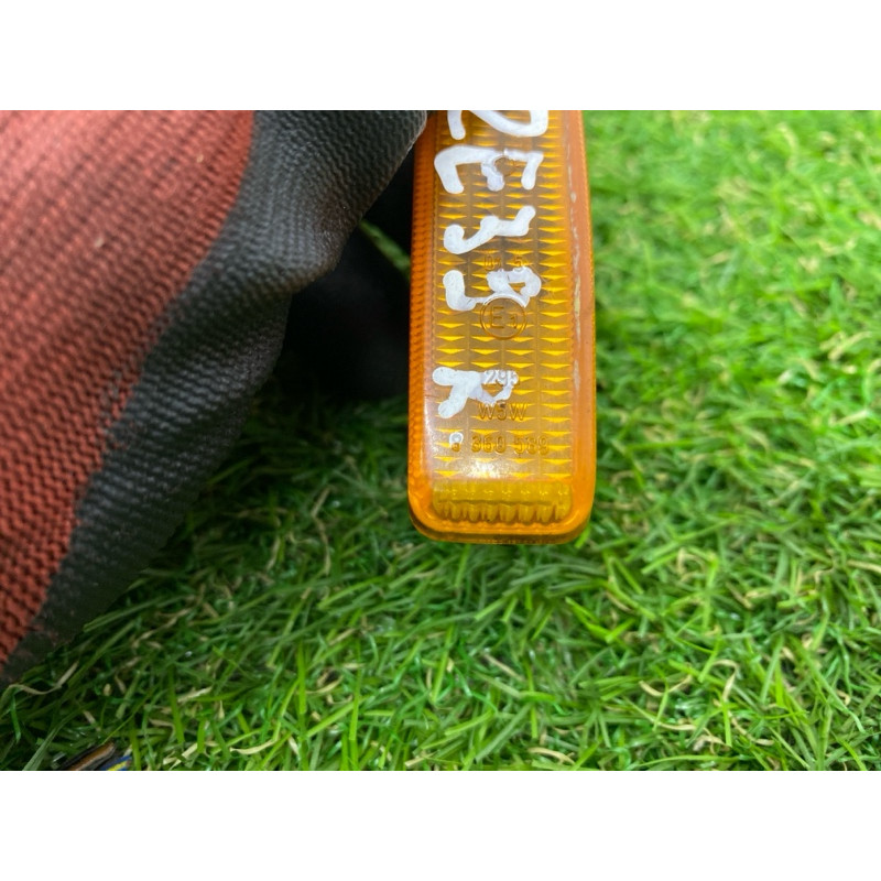 Повторитель поворота (оптика) BMW 5-series E39 1999 M51d25 63148360589