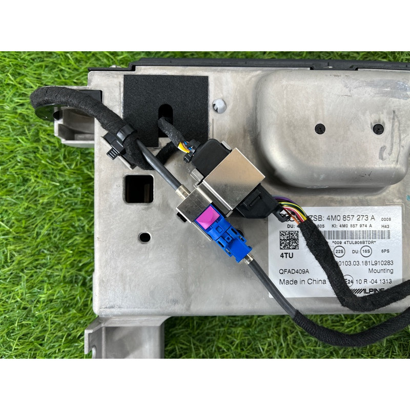 Монитор (электрика) AUDI Q7 4M 2018 3.0 TFSi 4M0857273A6PS