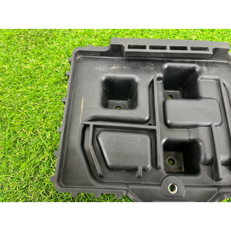 Площадка аккумулятора (кузов и элементы) Hyundai Ioniq AE 2019 Electro 37150G7000