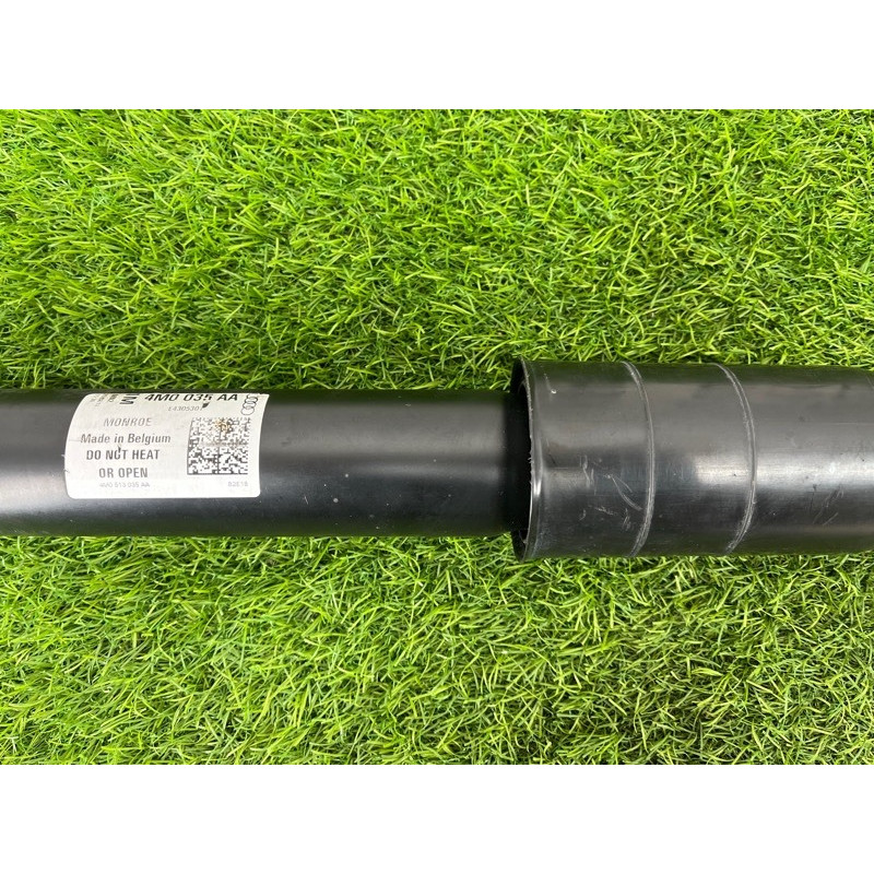 Амортизатор (подвеска) AUDI Q7 4M 2018 3.0 TFSi 4M0513035AA