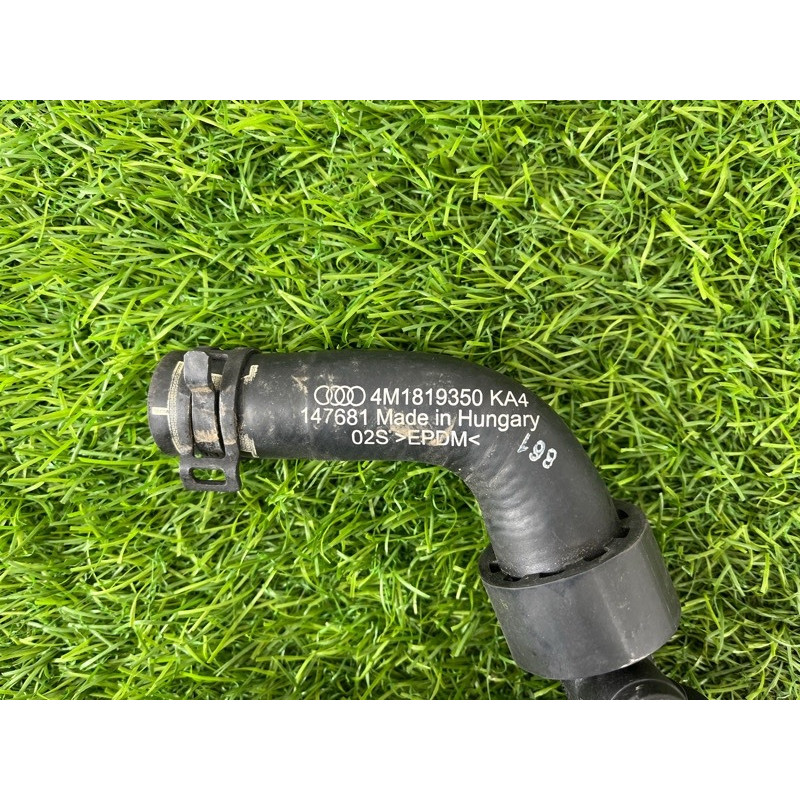 Патрубок (система охлаждения) AUDI Q7 4M 2018 3.0 TFSi 4M1819350