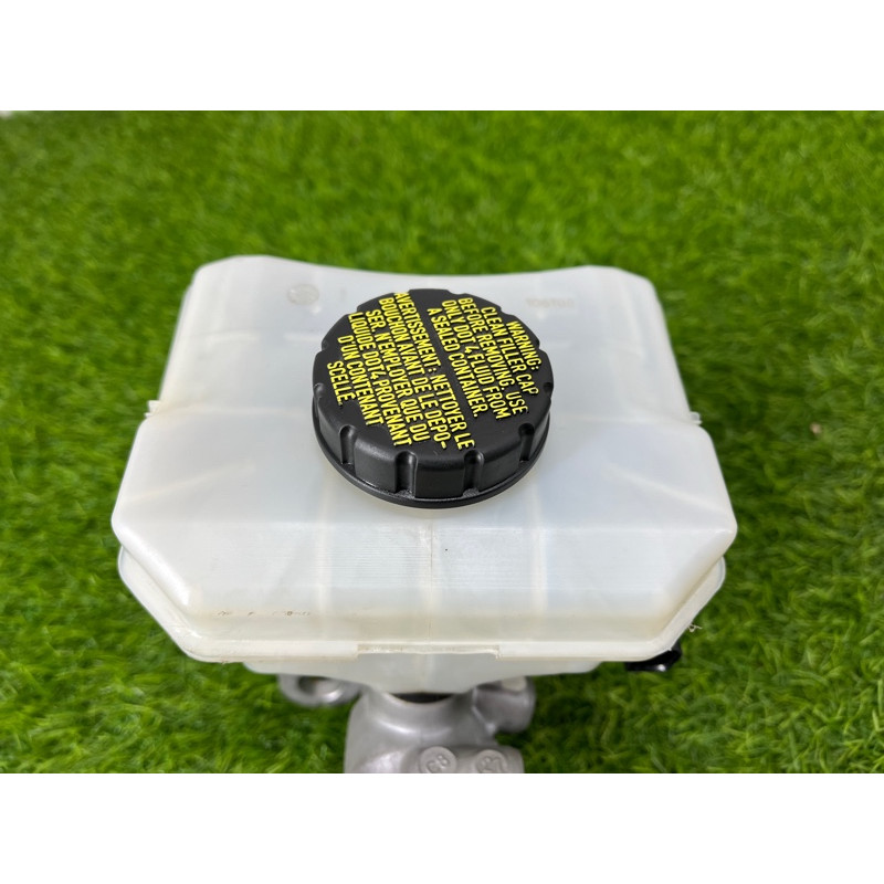 Главный тормозной цилиндр (тормозная система) AUDI Q7 4M 2018 3.0 TFSi 4M0611021A