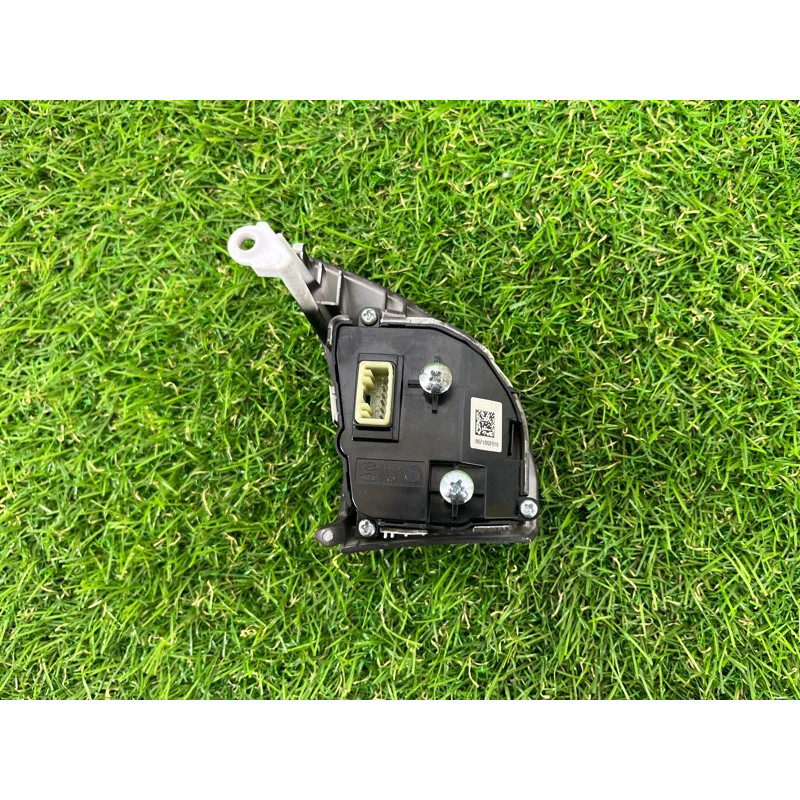 Кнопки руля (электрика / кнопки) Hyundai Ioniq AE 2019 Electro 96710G20104X