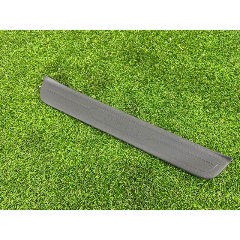 Накладка на порог (кузов и элементы) Hyundai Ioniq AE 2019 Electro 85883G2000T9Y