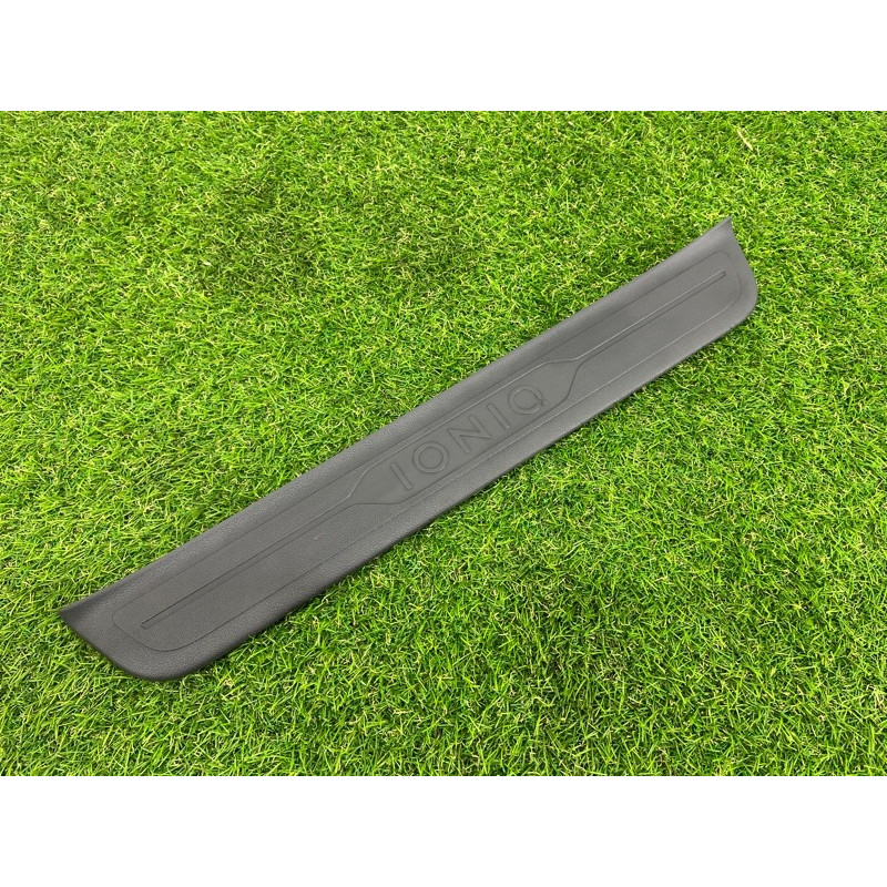 Накладка на порог (кузов и элементы) Hyundai Ioniq AE 2019 Electro 85873G2000T9Y