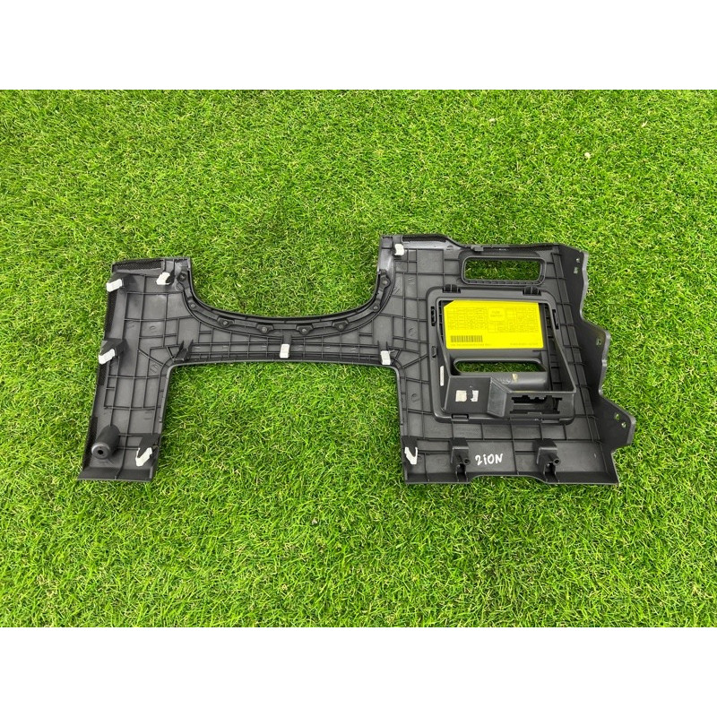 Накладка торпедо нижняя (салон) Hyundai Ioniq AE 2019 Electro 84750G7000T9Y