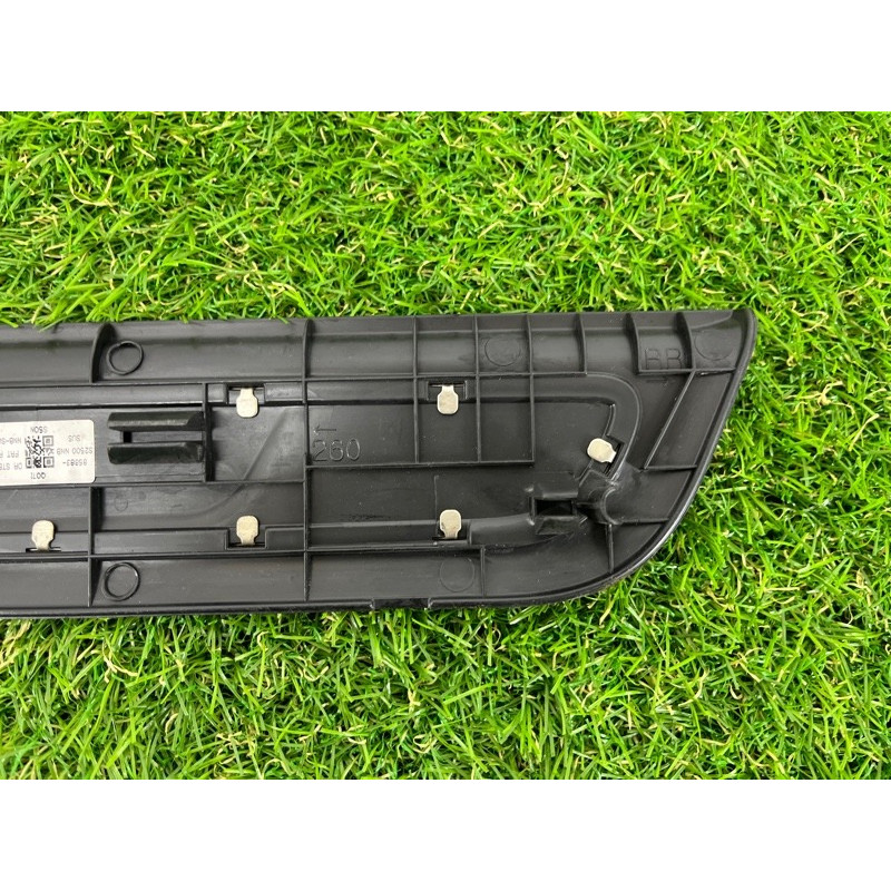 Накладка на поріг (кузов і елементи) Hyundai Santa Fe TM 2019 2.0 GDi Turbo 85883S2500NNB