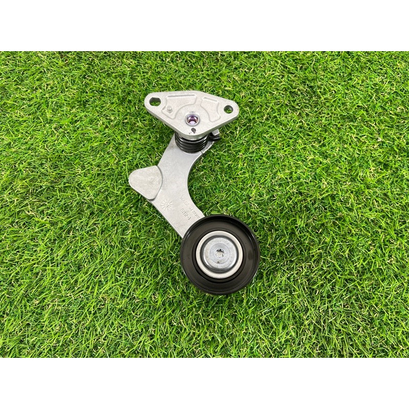 Ролик натяжной (двигатель и элементы) Hyundai Ioniq AE 2021 1.6 Hybrid 2528103HA0