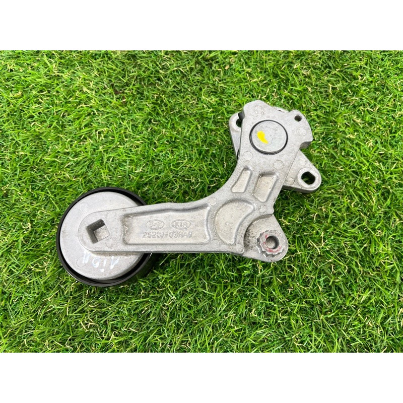 Ролик натяжной (двигатель и элементы) Hyundai Ioniq AE 2021 1.6 Hybrid 2528103HA0