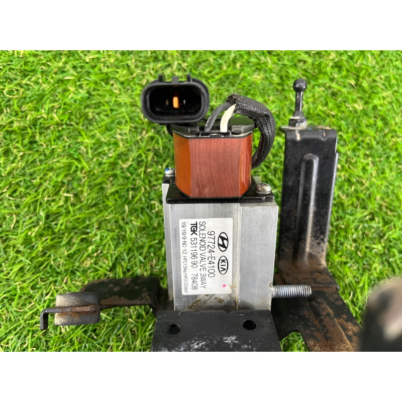 Клапан кондиционера (отопление и кондиционирование) Hyundai Ioniq AE 2019 Electro 97724E4100