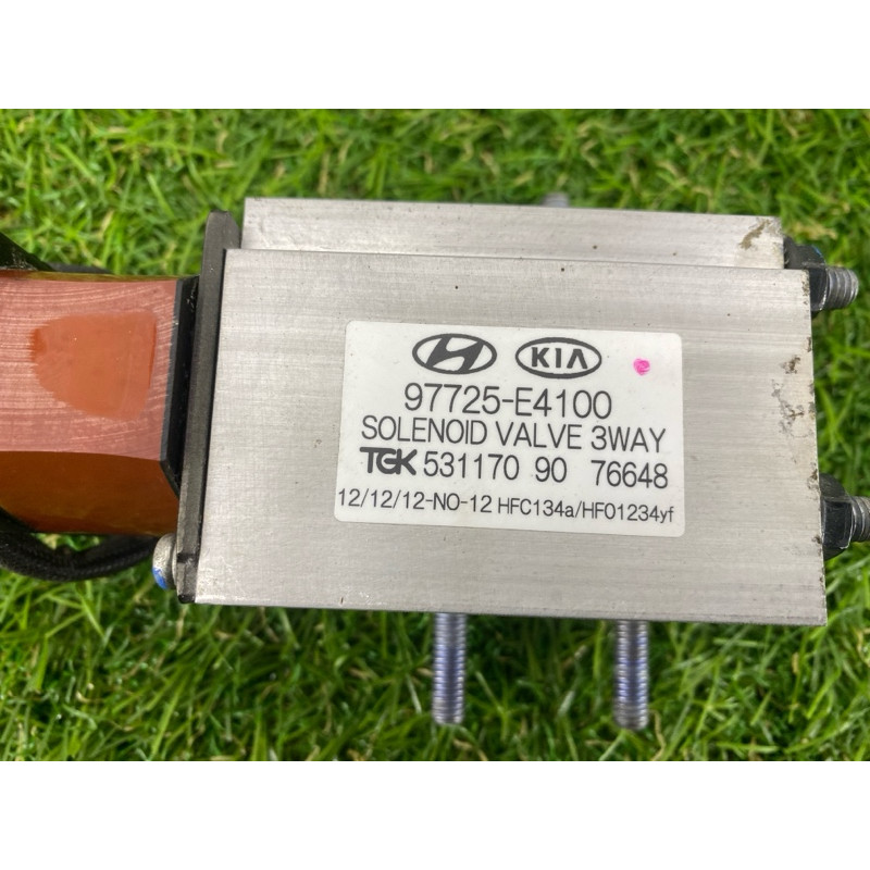 Клапан кондиционера (отопление и кондиционирование) Hyundai Ioniq AE 2019 Electro 97725E4100
