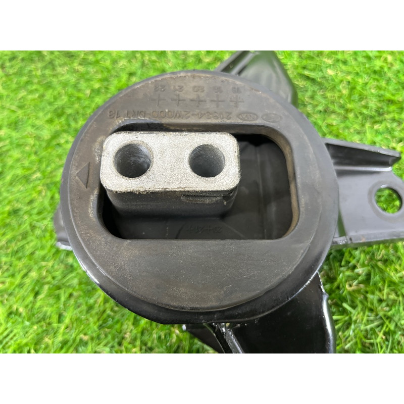 Подушка двигателя (двигатель и элементы) Hyundai Santa Fe TM 2019 2.4GDI 21830S1100