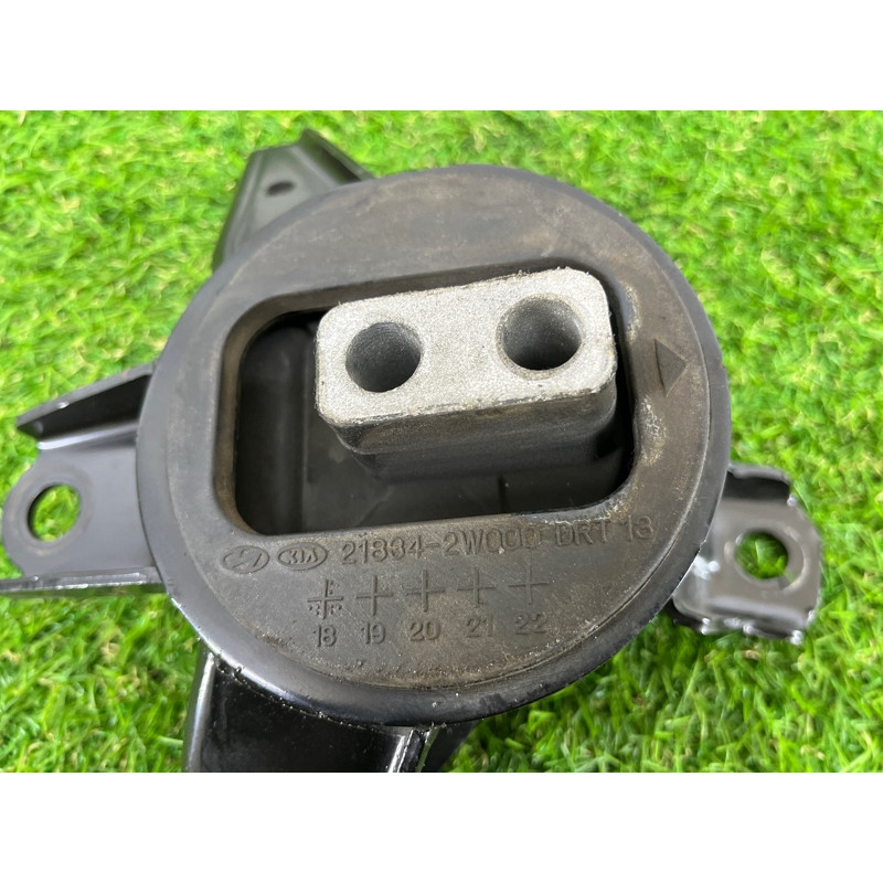 Подушка двигателя (двигатель и элементы) Hyundai Santa Fe TM 2019 2.4GDI 21830S1100