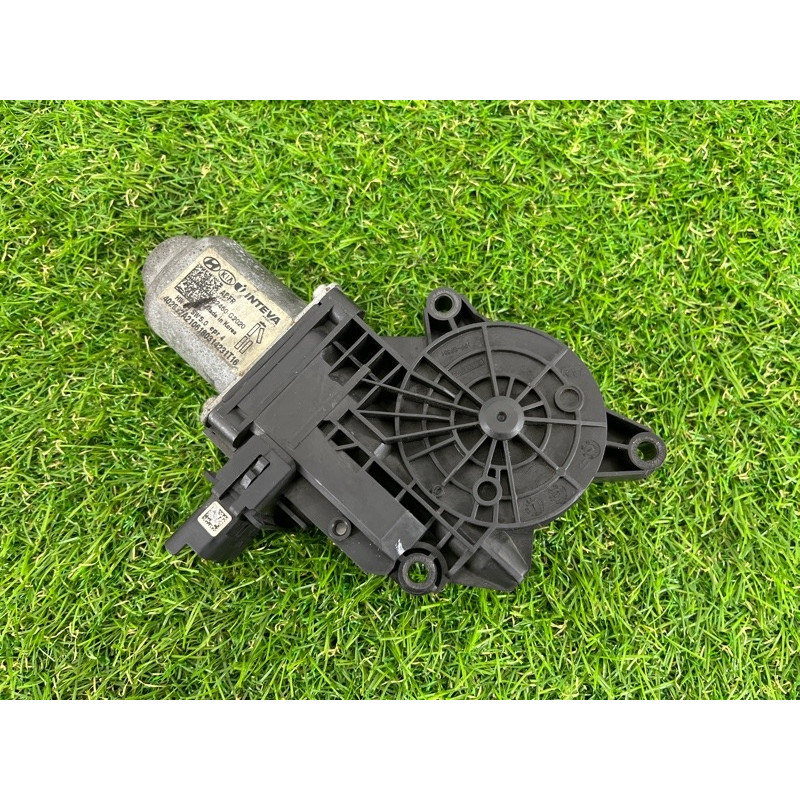 Мотор стеклоподъемника (электрика) Hyundai Ioniq AE 2021 1.6 Hybrid 82460G2020