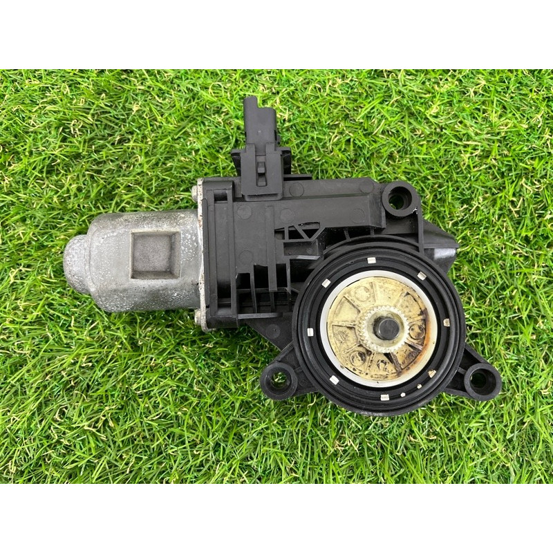 Мотор стеклоподъемника (электрика) Hyundai Ioniq AE 2021 1.6 Hybrid 82460G2020