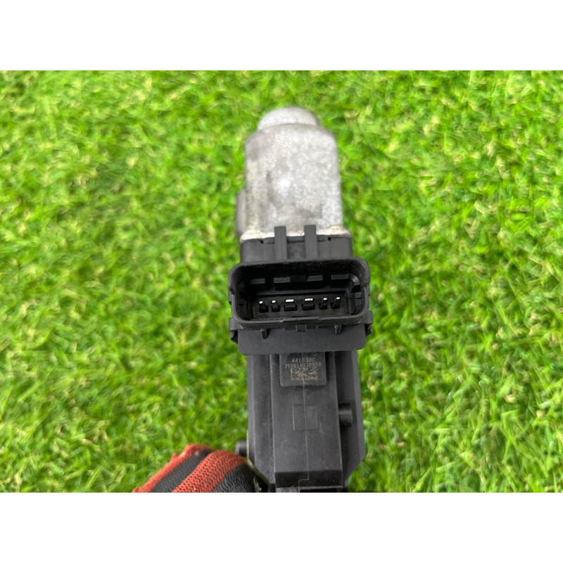 Мотор стеклоподъемника (электрика) Hyundai Ioniq AE 2021 1.6 Hybrid 82460G2020