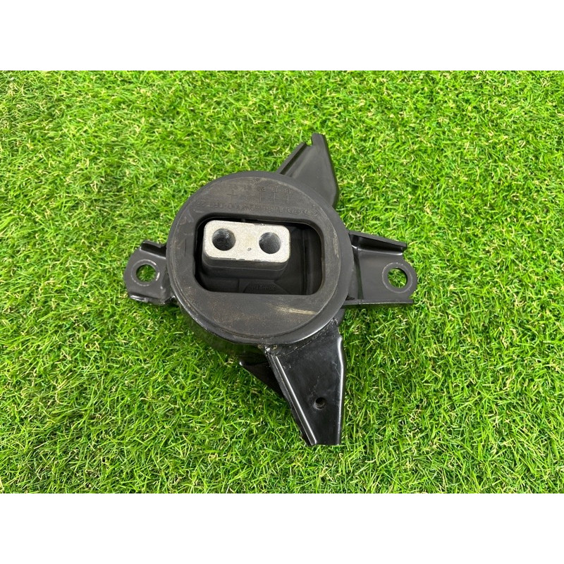 Подушка двигателя (двигатель и элементы) Hyundai Santa Fe TM 2019 2.4GDI 21830S1100