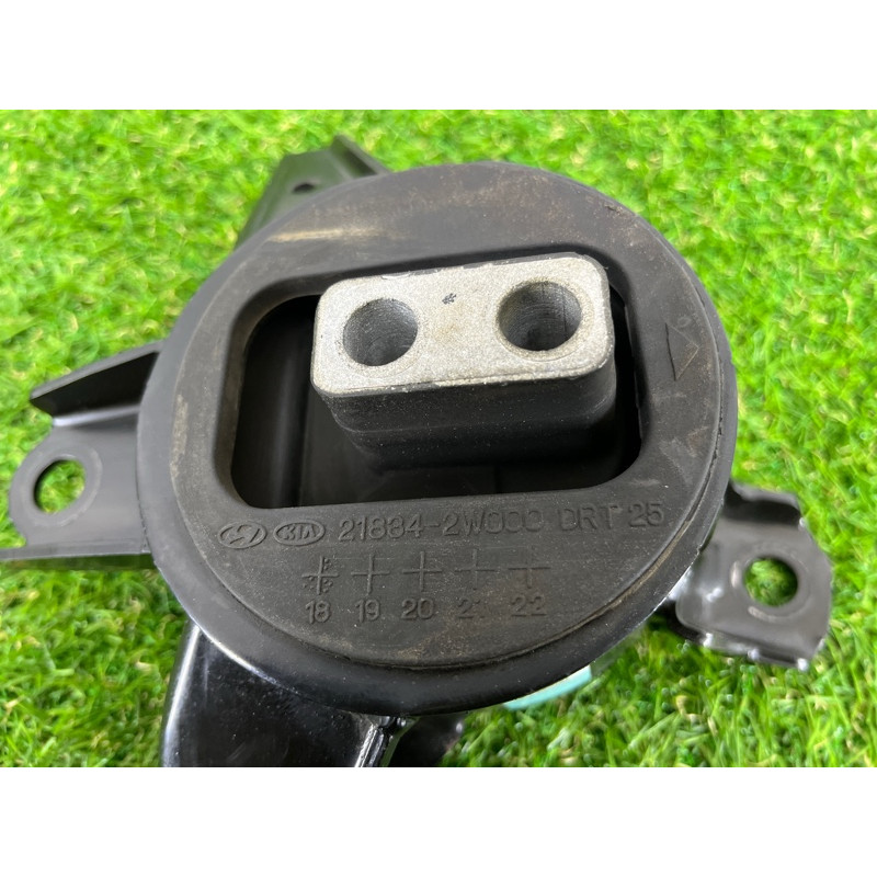 Подушка двигателя (двигатель и элементы) Hyundai Santa Fe TM 2019 2.4GDI 21830S1100