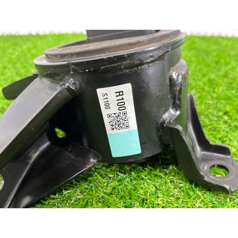 Подушка двигателя (двигатель и элементы) Hyundai Santa Fe TM 2019 2.4GDI 21830S1100