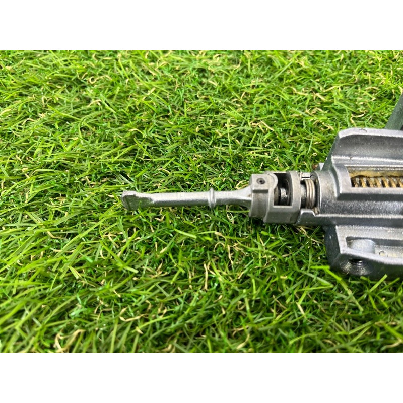 Личинка замка двери с ключом (кузов и элементы) Hyundai Ioniq AE 2019 Electro 81905G2040