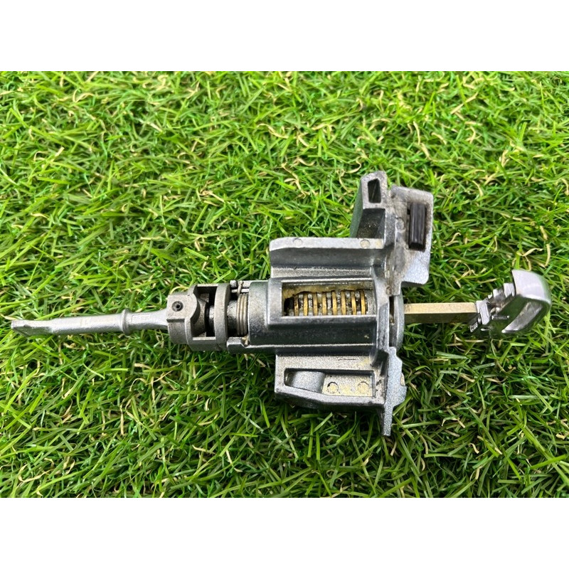 Личинка замка двери с ключом (кузов и элементы) Hyundai Ioniq AE 2019 Electro 81905G2040