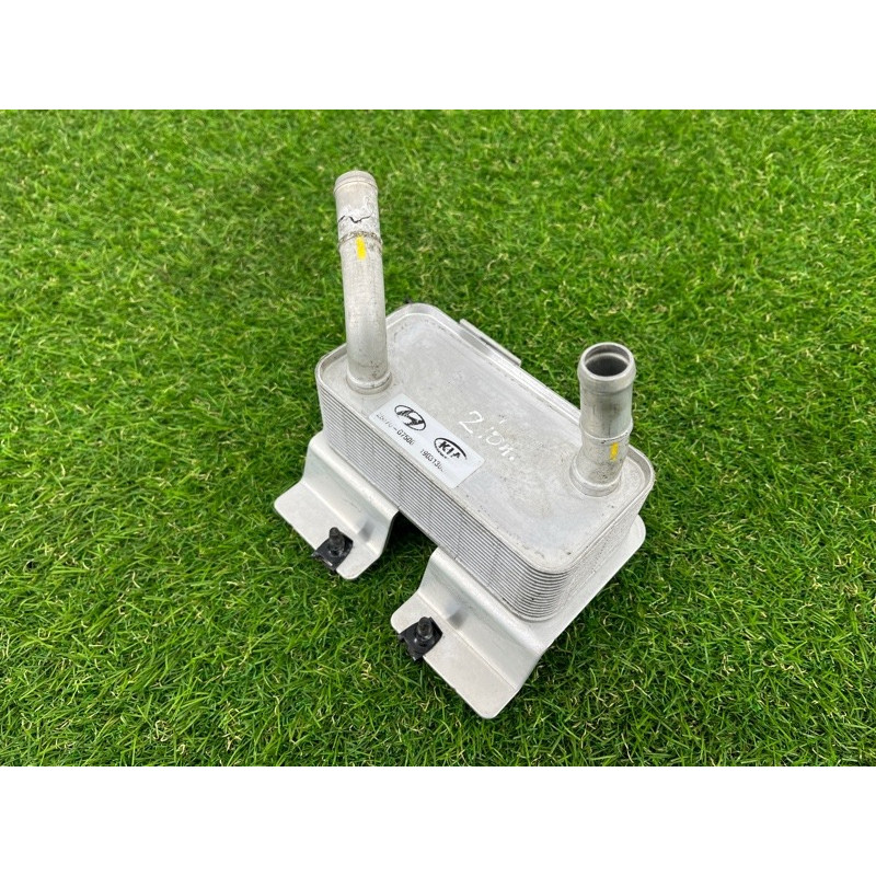 Теплообменник масляного фильтра (двигатель и элементы) Hyundai Ioniq AE 2019 Electro 25671G7500