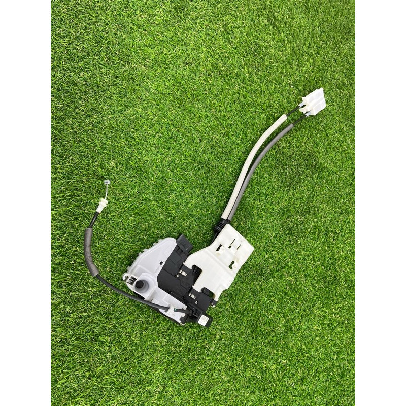 Замок двери (кузов и элементы) Hyundai Ioniq AE 2019 Electro 81320G2010