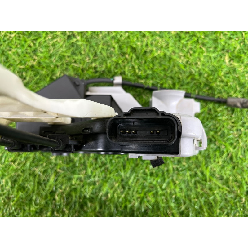 Замок двери (кузов и элементы) Hyundai Ioniq AE 2019 Electro 81320G2010