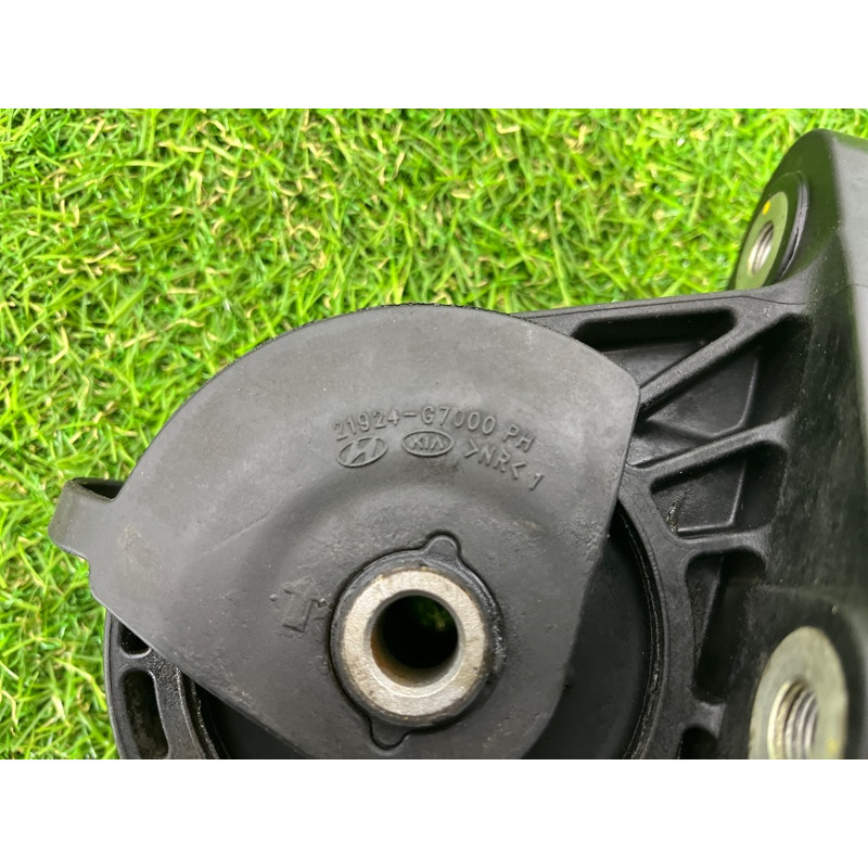 Подушка двигателя (двигатель и элементы) Hyundai Ioniq AE 2019 Electro 21860G7000