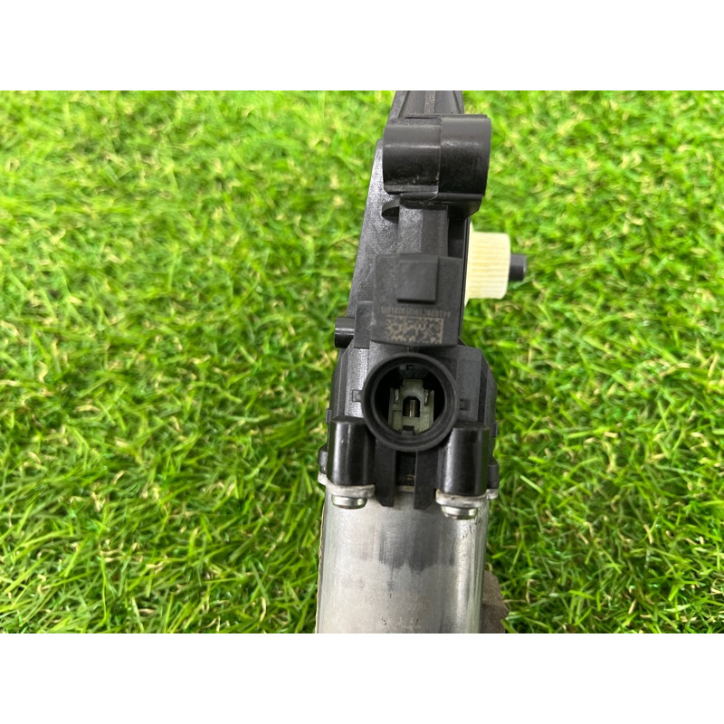 Мотор стеклоподъемника (электрика) Hyundai Ioniq AE 2019 Electro 82460G2000