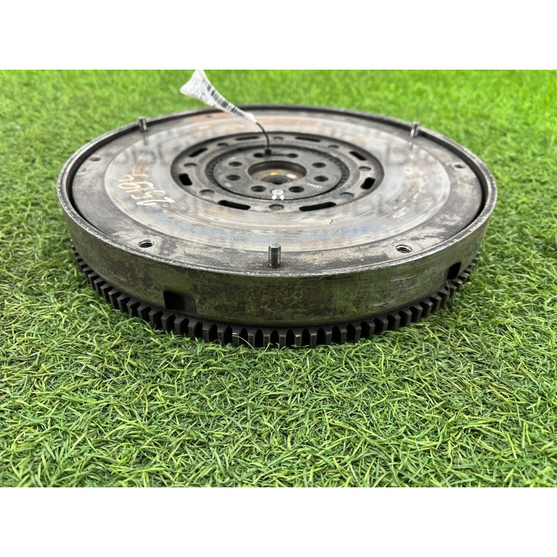 Маховик (двигатель и элементы) Volkswagen Passat B5 2000 2.5 059105266A