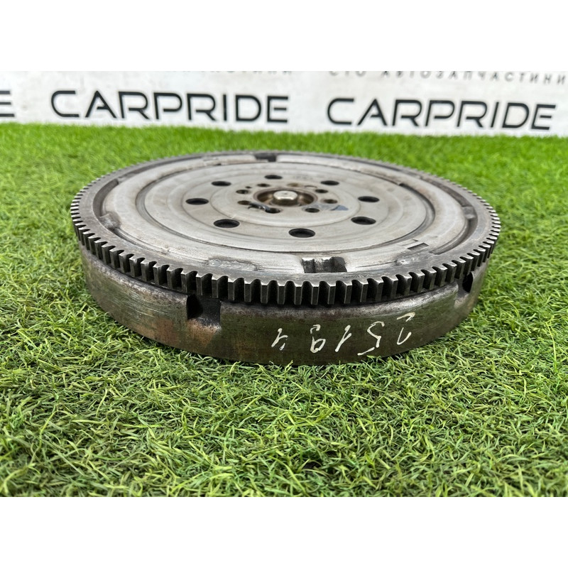 Маховик (двигатель и элементы) Volkswagen Passat B5 2000 2.5 059105266A