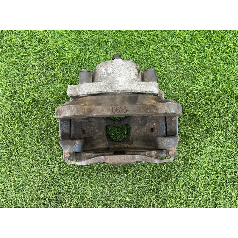 Суппорт тормозной (тормозная система) Opel Vectra C 2008 1.9 D 5542456