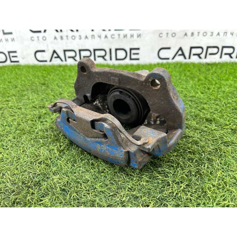 Суппорт тормозной (тормозная система) Opel Vectra C 2008 1.9 D 5542456