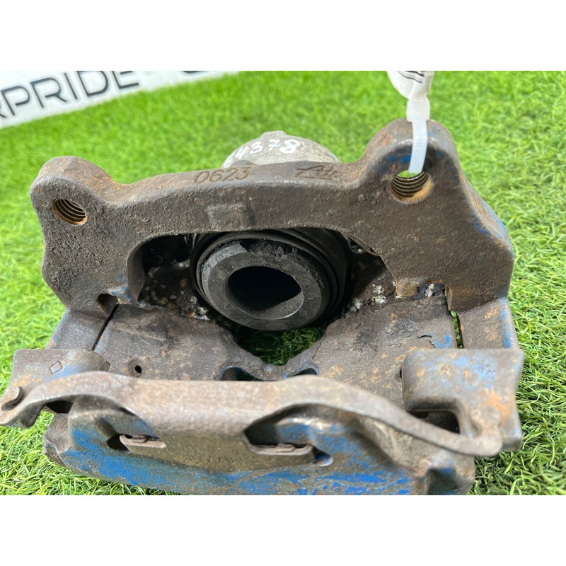 Суппорт тормозной (тормозная система) Opel Vectra C 2008 1.9 D 5542456