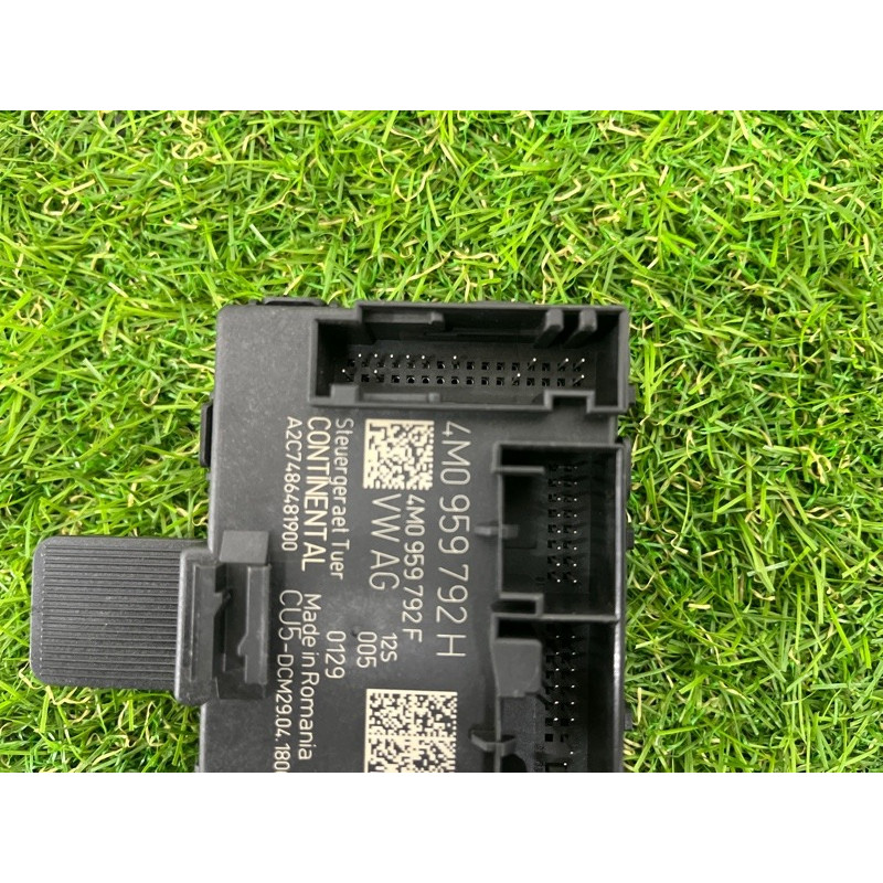 Блок управления дверьми (электрика / блок управления) AUDI Q7 4M 2018 3.0 TFSi 4M0959792H